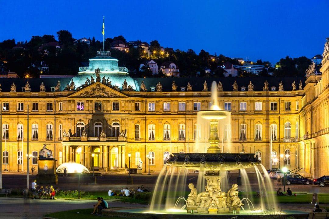 Berufsberatung Stuttgart - Stadtzentrum Berufsberatung in Stuttgart - Stuttgart Nachtbild